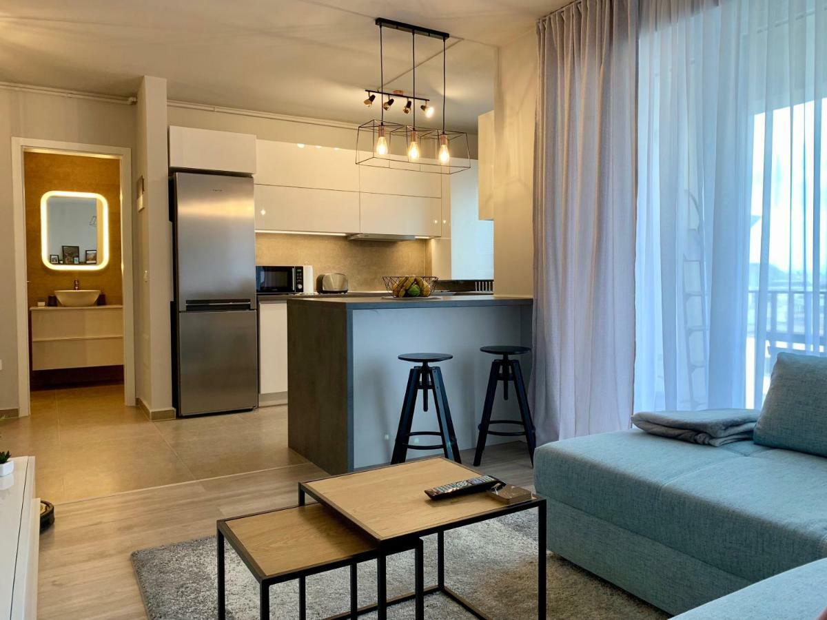 Апартаменти Modern Studio Coresi Брашов Екстер'єр фото